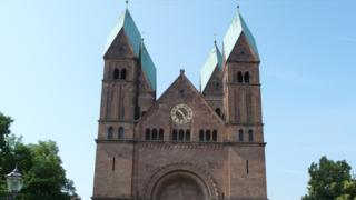 Erlöserkirche Bad Homburg Bild 1